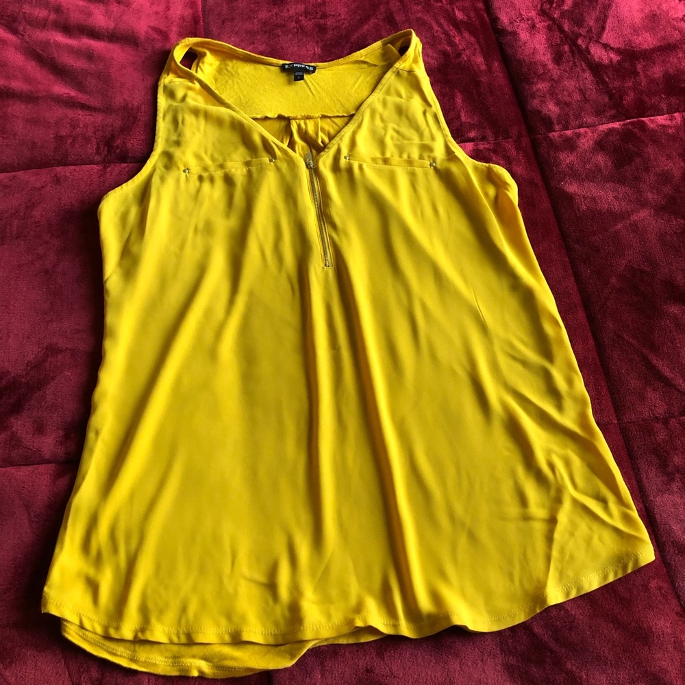 Mustard tank with zipper